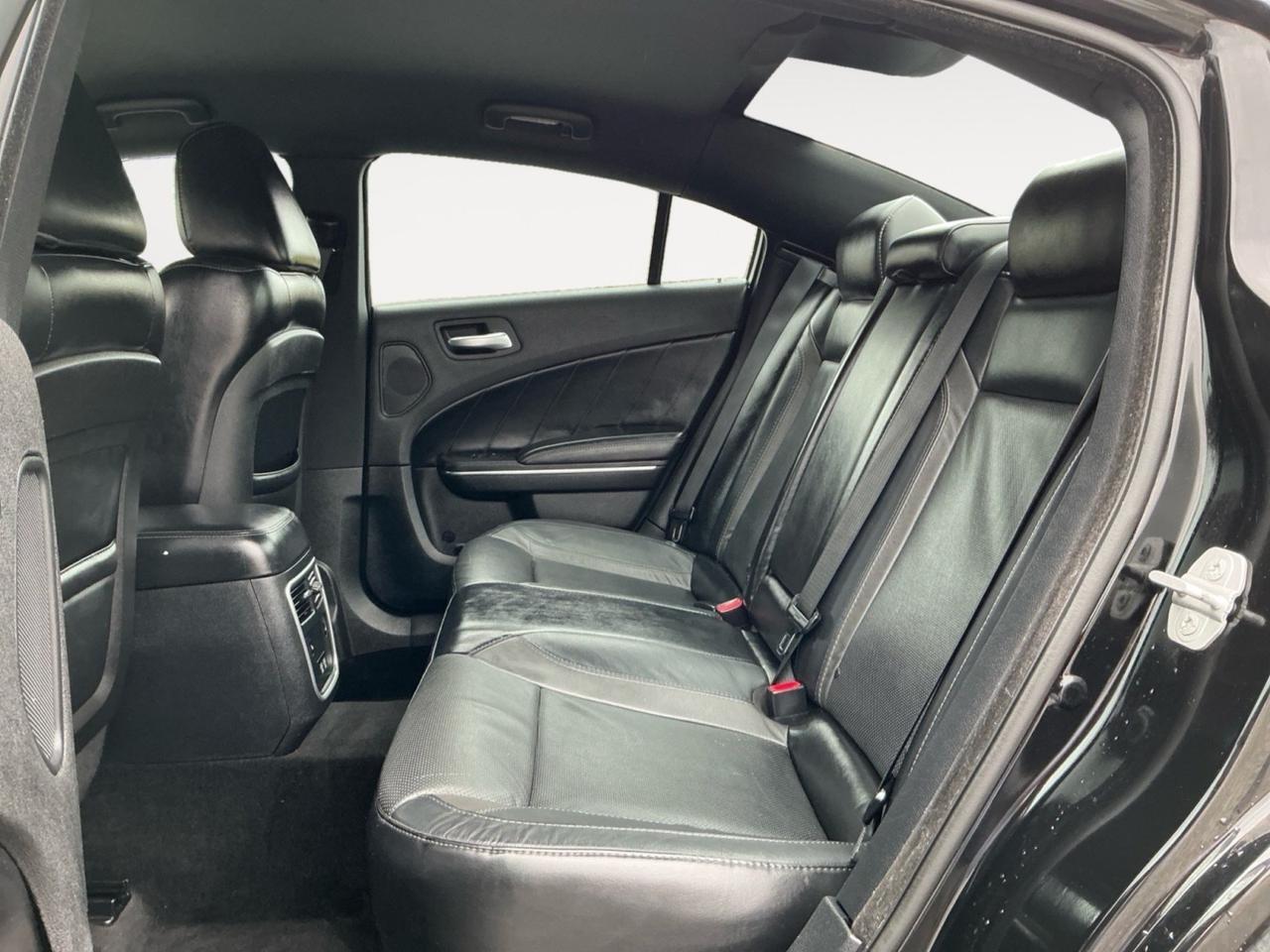 2015 Dodge Charger RT, HEATED/VENTILATED SEATS, HEATED REAR SEATS, UNIVERSAL GARAGE DOOR OPENER, BLUETOOTH, HEATED STEERING WHEEL, BEATS SPEAKERS, BACKUP CAMERA, POWER/HEATED MIRRORS, REMOTE START, DON'T LET THIS GEM PASS YOU BY! Norfolk VA 2015 Dodge Charger RT, HEATED/VENTILATED SEATS, HEATED REAR SEATS, UNIVERSAL GARAGE DOOR OPENER, BLUETOOTH, HEATED STEERING WHEEL, BEATS SPEAKERS, BACKUP CAMERA, POWER/HEATED MIRRORS, REMOTE START, DON'T LET THIS GEM PASS YOU BY! Norfolk VA