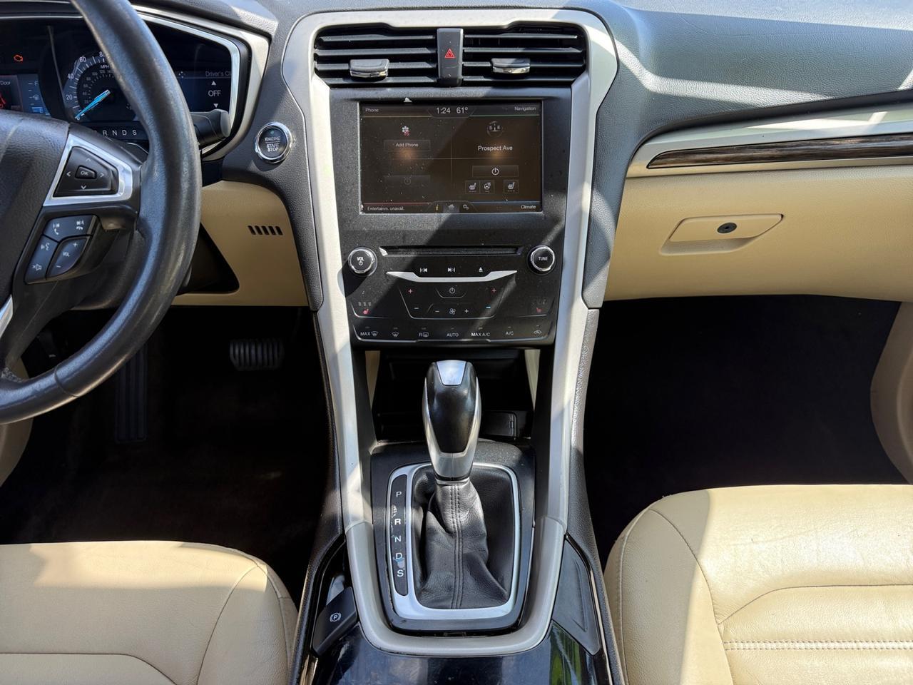 2015 FORD FUSION SE Kansas City MO 2015 FORD FUSION SE Kansas City MO