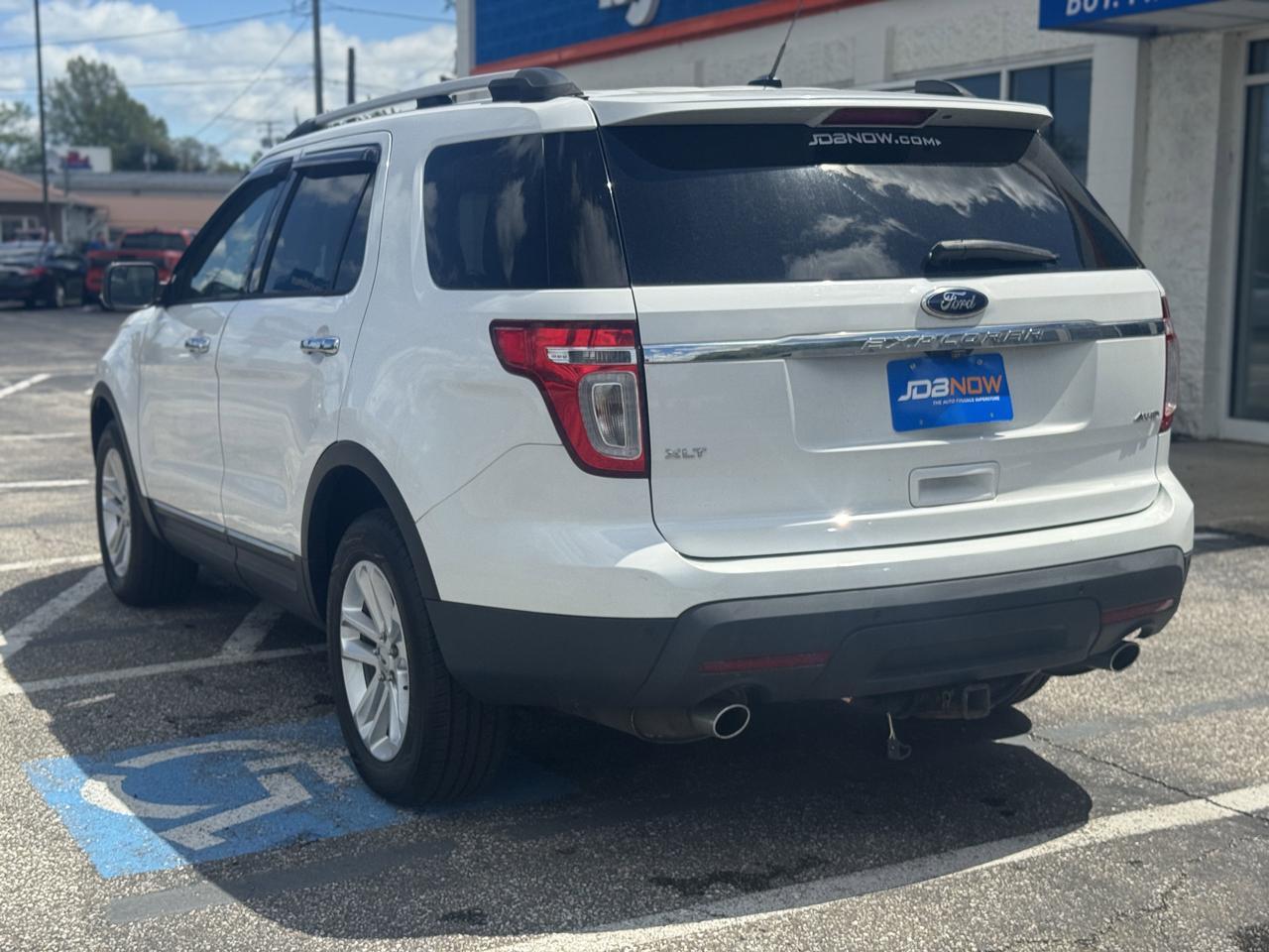 2015 Ford Explorer