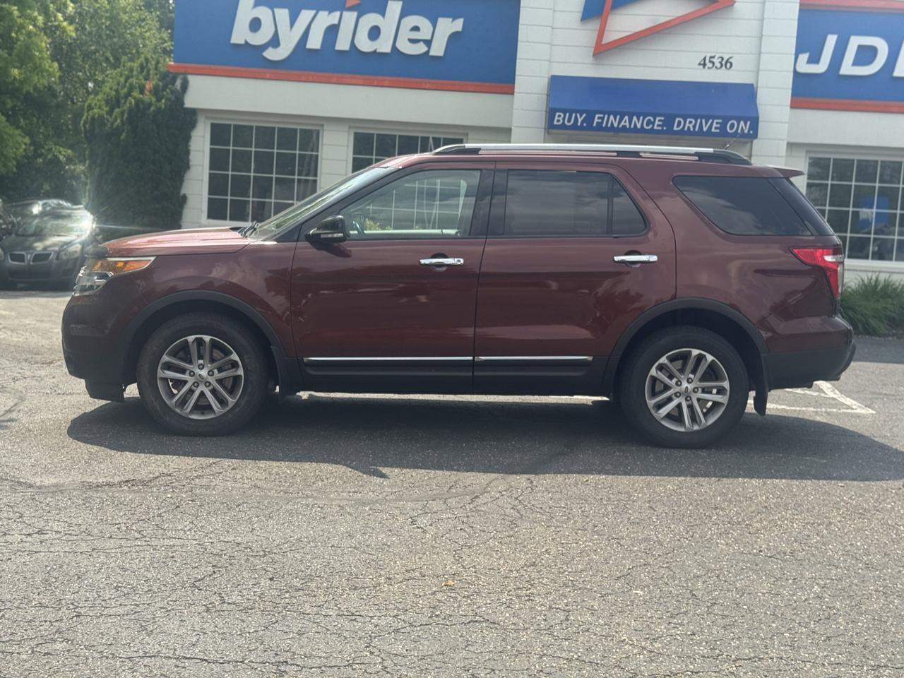 2015 Ford Explorer