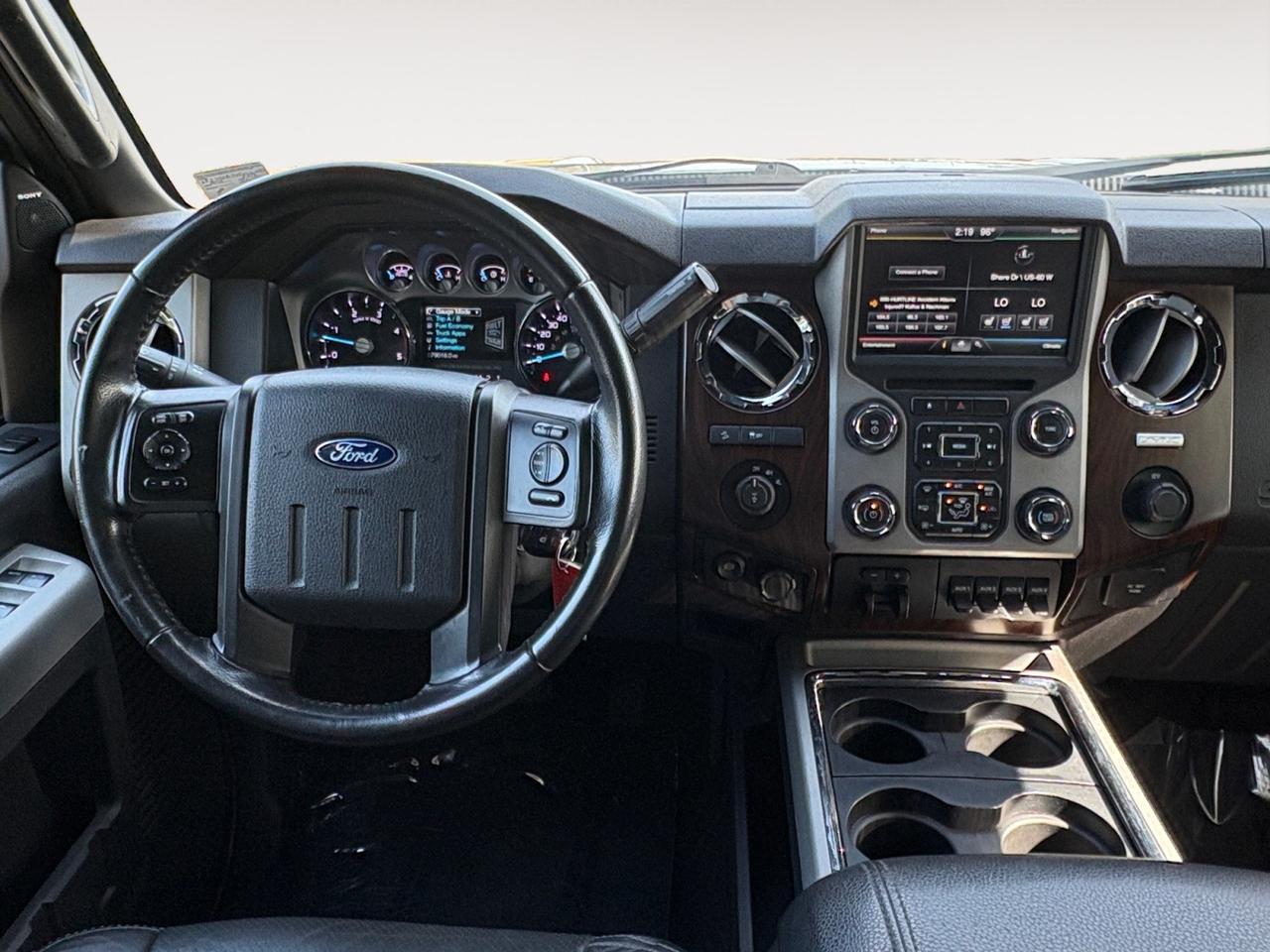 2015 Ford Super Duty F-250 SRW Lariat, TOW PACKAGE, BACKUP CAMERA, CHROME TUBULAR SIDE STEPS, NAVIGATION, REMOTE START, HEATED & VENTILATED SEATS, TAILGATE STEP, ONLY 78K MILES, COME GET THIS FORD! Virginia Beach VA 2015 Ford Super Duty F-250 SRW Lariat, TOW PACKAGE, BACKUP CAMERA, CHROME TUBULAR SIDE STEPS, NAVIGATION, REMOTE START, HEATED & VENTILATED SEATS, TAILGATE STEP, ONLY 78K MILES, COME GET THIS FORD! Virginia Beach VA