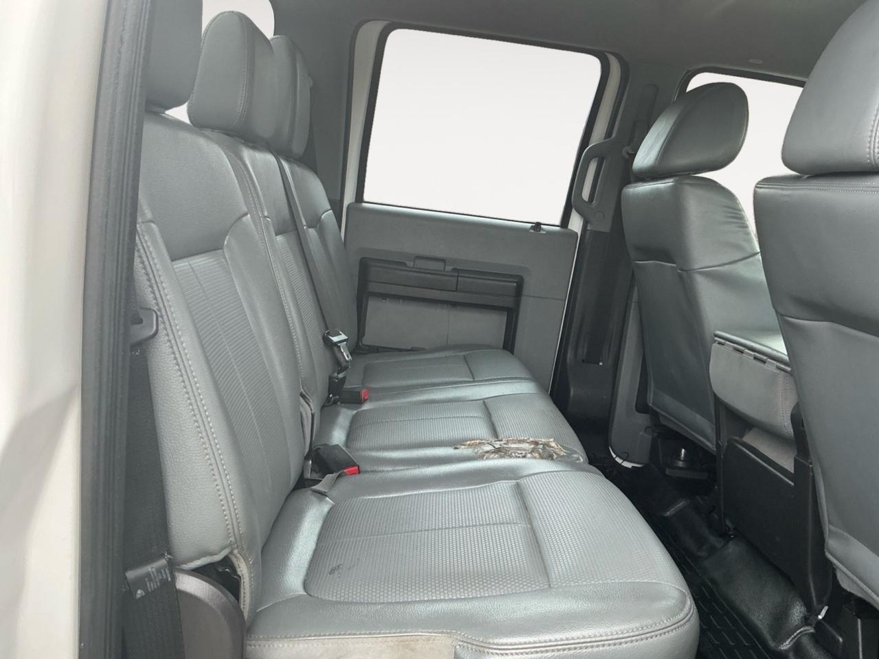 2015 Ford Super Duty F-250 SRW XL 4X4 DIESEL, BLUETOOTH, BED LINER, TOW PACKAGE, BACKUP CAMERA, KEYLESS ENTRY, FOG LAMPS, TOW HOOKS, USB, AUX, CLEAN CARFAX! Norfolk VA 2015 Ford Super Duty F-250 SRW XL 4X4 DIESEL, BLUETOOTH, BED LINER, TOW PACKAGE, BACKUP CAMERA, KEYLESS ENTRY, FOG LAMPS, TOW HOOKS, USB, AUX, CLEAN CARFAX! Norfolk VA
