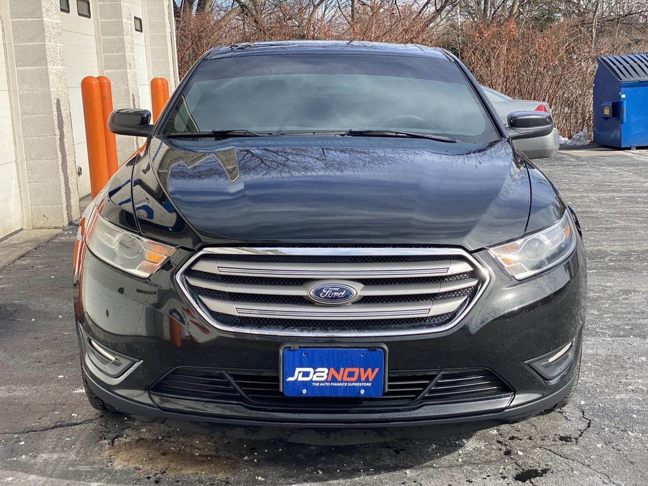 2015 Ford Taurus