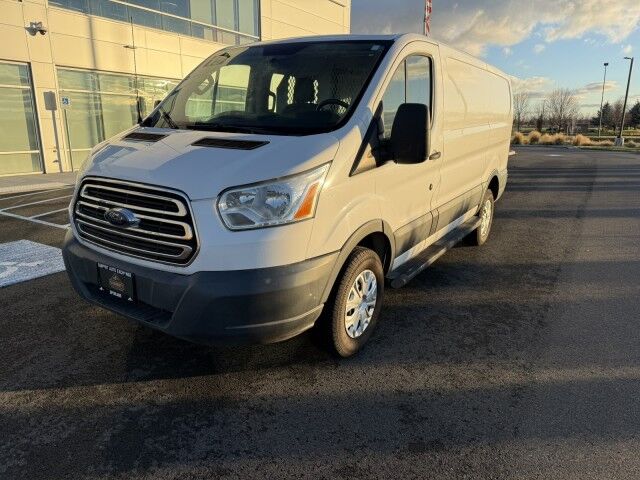 2015 Ford Transit Base