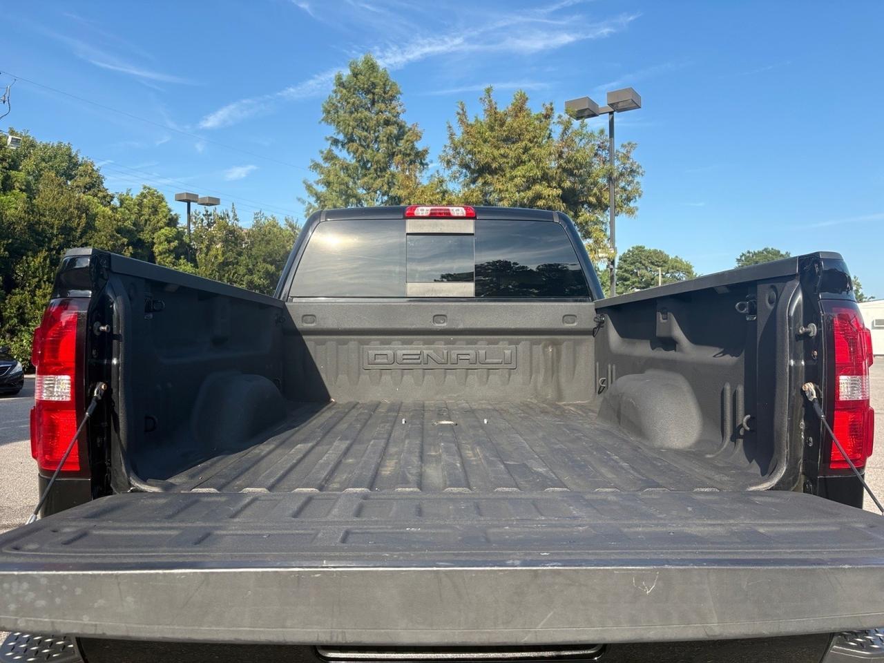 2015 GMC Sierra 2500HD available WiFi Denali, CUSTOM CHROME HOSTILE WHEELS, RUNNING BOARDS, LIFTED, 5TH WHEEL/GOOSENECK TOW PACKAGE, BLIND SPOT, FORWARD COLISION ALERT, HEATED & COOLING SEATS, REMOTE START, NAVIGATION, APPLE CARPLAY/ANDROID AUTO, PANDORA APP, LOW MILES, GET MORE OF THIS Virginia Beach VA 2015 GMC Sierra 2500HD available WiFi Denali, CUSTOM CHROME HOSTILE WHEELS, RUNNING BOARDS, LIFTED, 5TH WHEEL/GOOSENECK TOW PACKAGE, BLIND SPOT, FORWARD COLISION ALERT, HEATED & COOLING SEATS, REMOTE START, NAVIGATION, APPLE CARPLAY/ANDROID AUTO, PANDORA APP, LOW MILES, GET MORE OF THIS Virginia Beach VA