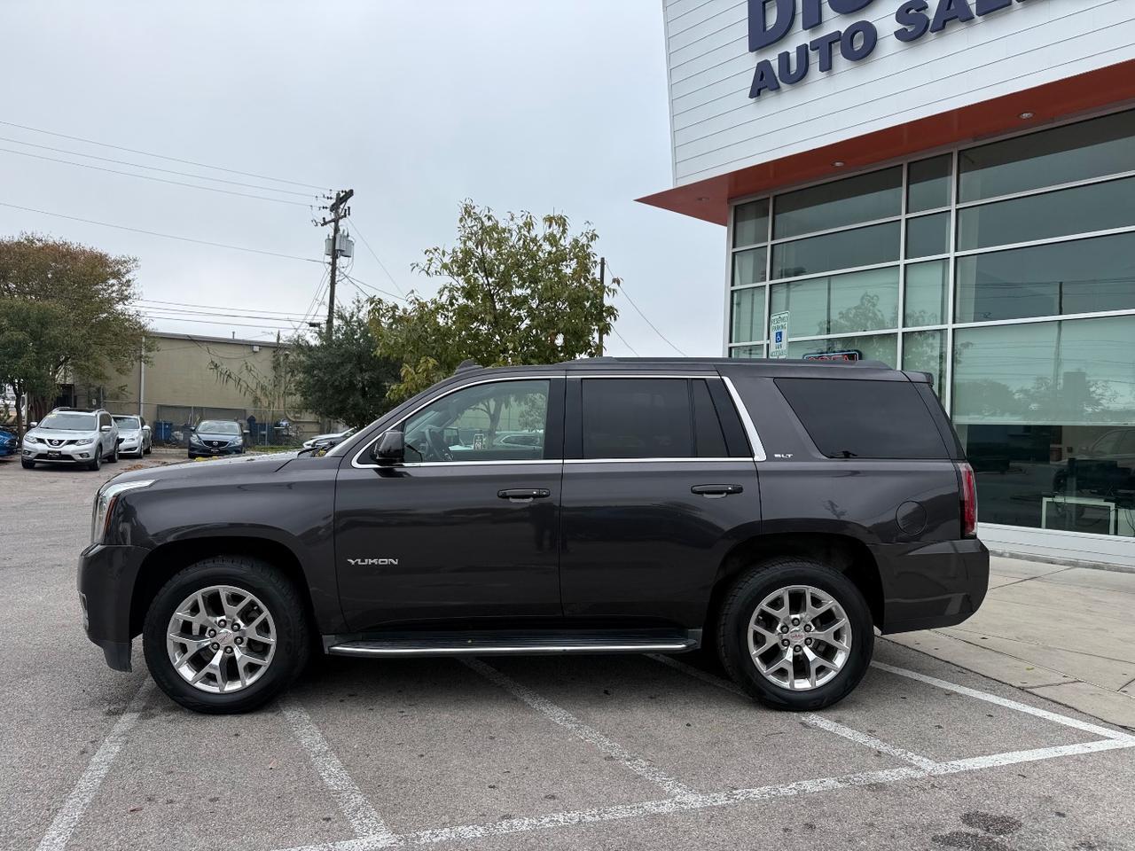 2015 GMC Yukon SLT's photo