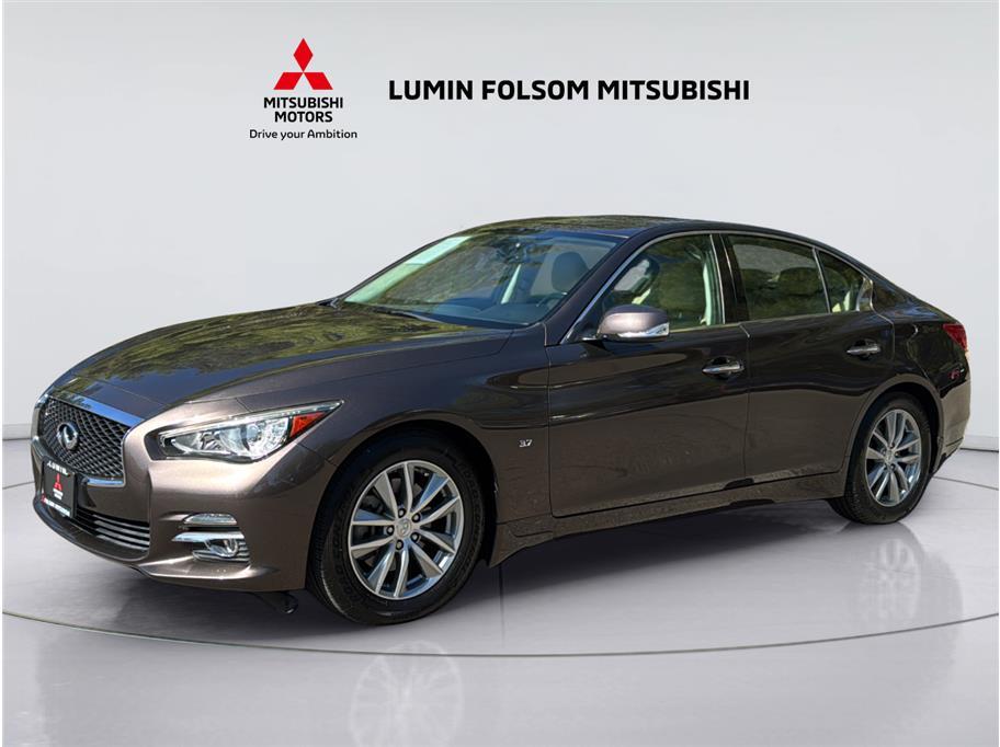 2015 Infiniti Q50 3.7 Premium Sedan 4D 2015 Infiniti Q50 3.7 Premium Sedan 4D