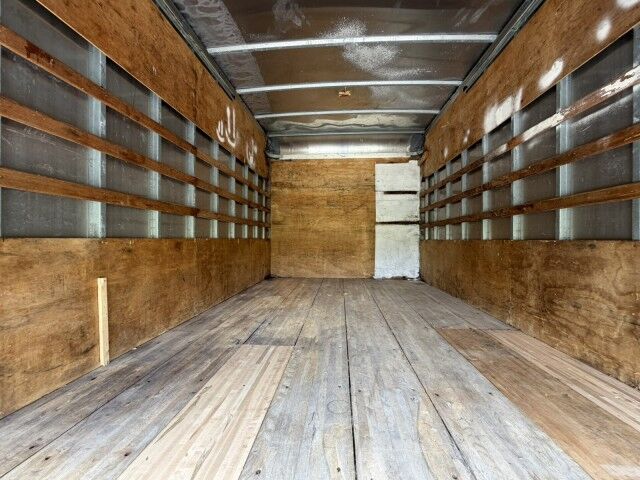 2015 Isuzu NPR-HD Crew Cab GAS 14' Dry Box Truck Homestead FL 2015 Isuzu NPR-HD Crew Cab GAS 14' Dry Box Truck Homestead FL