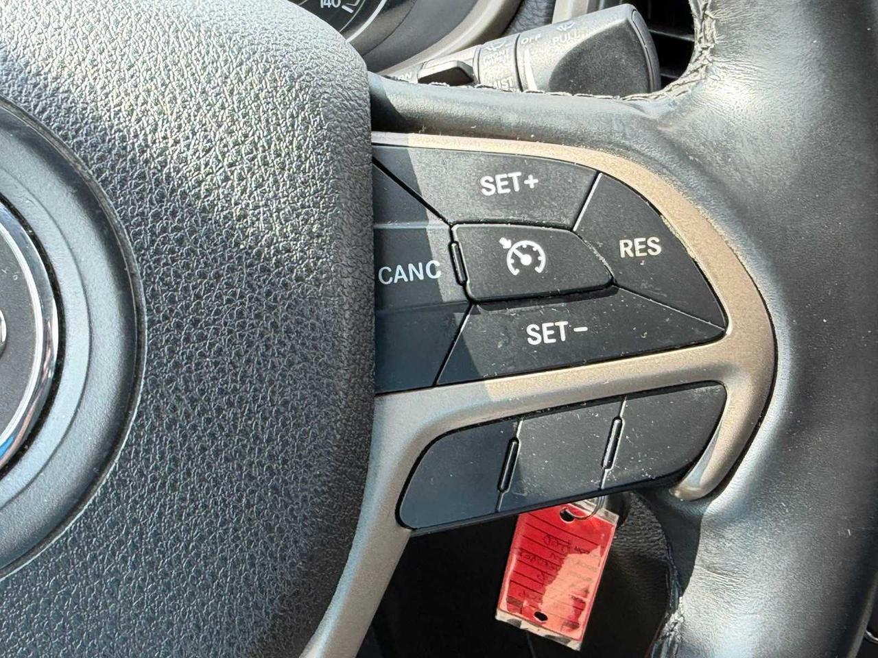 2015 Jeep Cherokee Sport Irving TX 2015 Jeep Cherokee Sport Irving TX