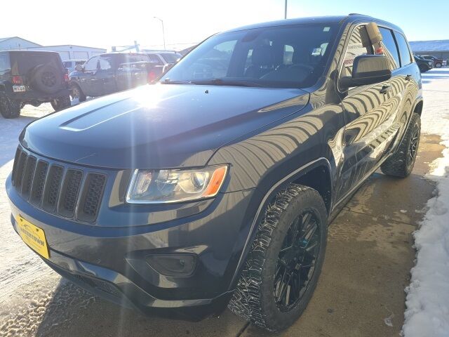 2015 Jeep Grand Cherokee Altitude Watertown SD 2015 Jeep Grand Cherokee Altitude Watertown SD