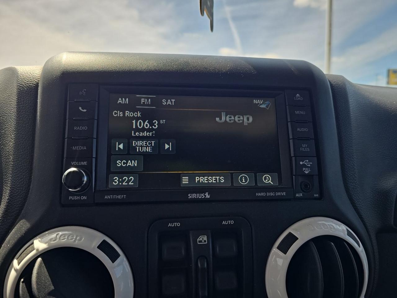 2015 Jeep Wrangler Unlimited Sahara Watertown SD 2015 Jeep Wrangler Unlimited Sahara Watertown SD