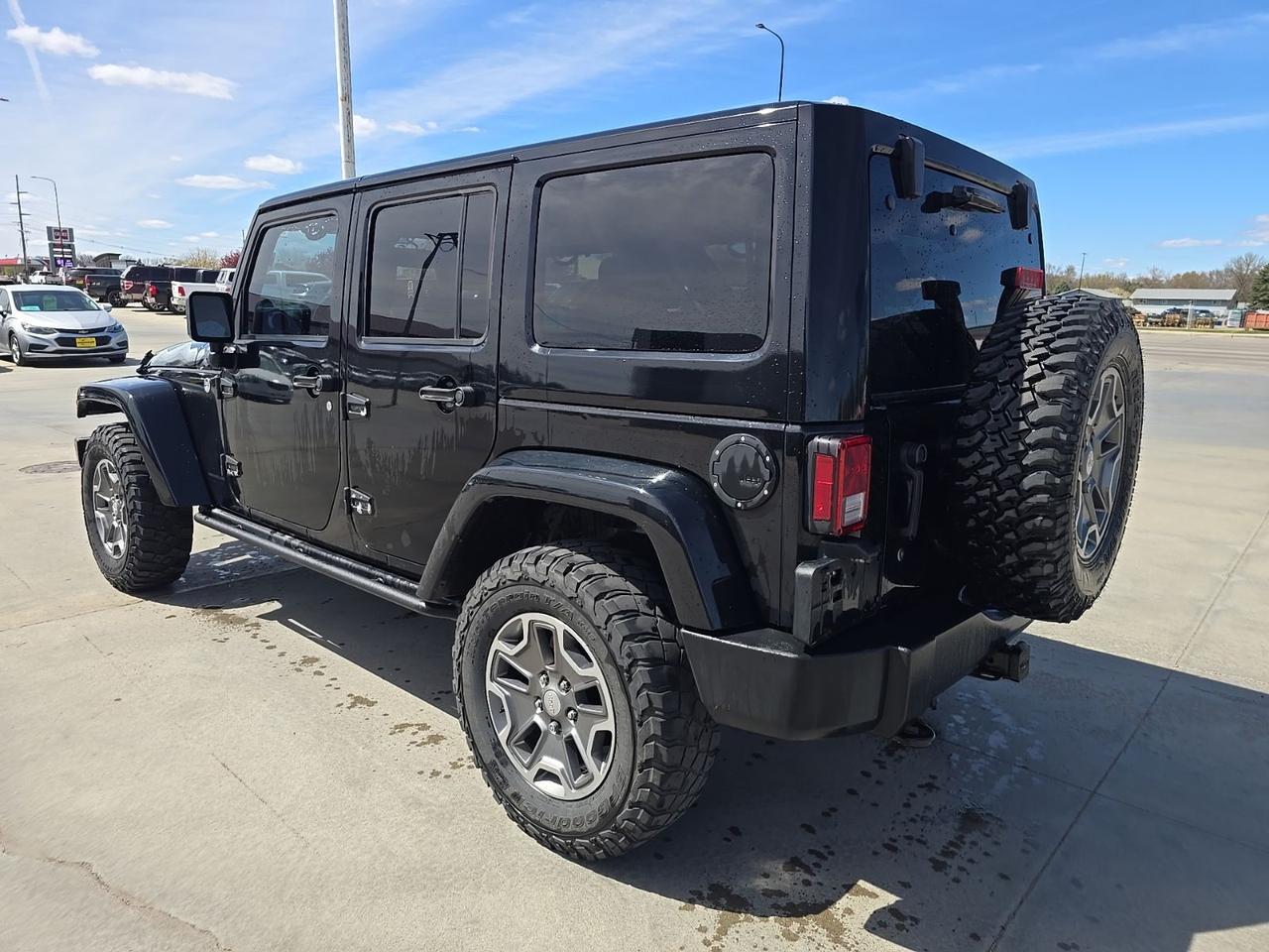 2015 Jeep Wrangler Unlimited Sahara Watertown SD 2015 Jeep Wrangler Unlimited Sahara Watertown SD