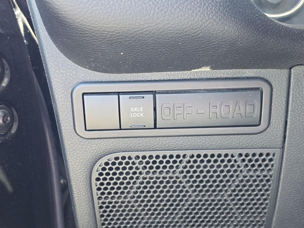 2015 Jeep Wrangler Unlimited Sahara Watertown SD 2015 Jeep Wrangler Unlimited Sahara Watertown SD