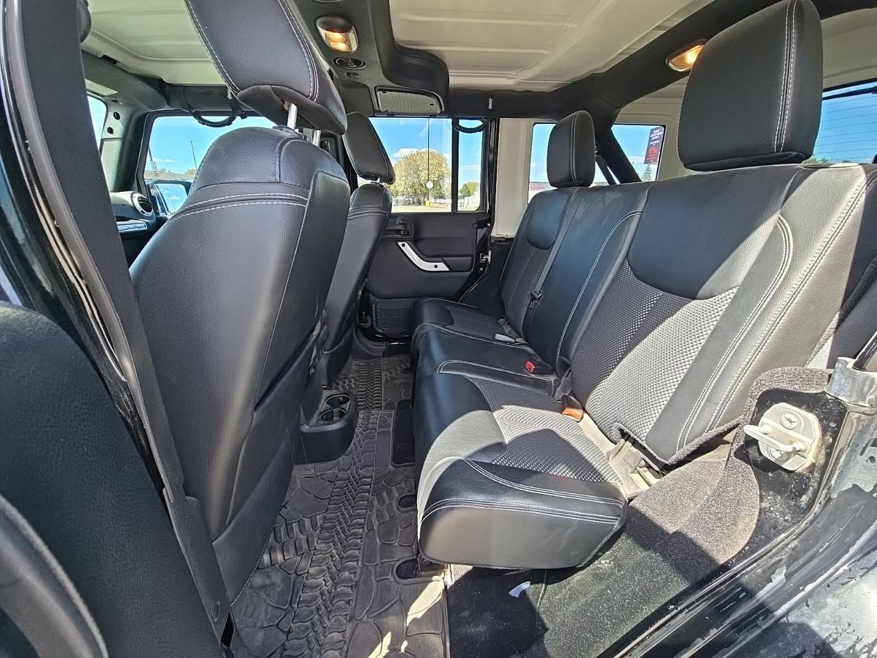 2015 Jeep Wrangler Unlimited Sahara Watertown SD 2015 Jeep Wrangler Unlimited Sahara Watertown SD
