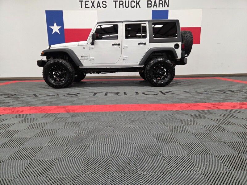 2015 Jeep Wrangler Unlimited Sport 4wd 3.6L V6 RC Lift Kit 35in Tires Wheels FREE WARRANTY Arlington TX 2015 Jeep Wrangler Unlimited Sport 4wd 3.6L V6 RC Lift Kit 35in Tires Wheels FREE WARRANTY Arlington TX