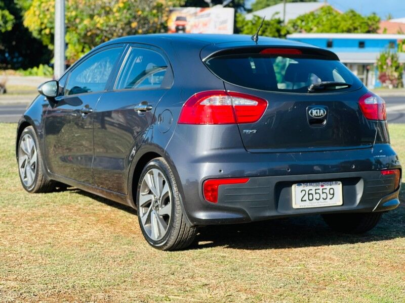 2015 Kia RIO (1.4L Petrol) Vaitele 2015 Kia RIO (1.4L Petrol) Vaitele