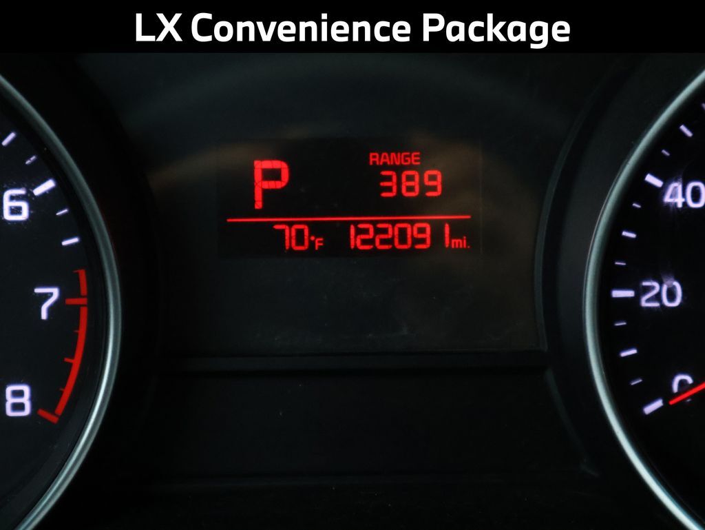 2015 Kia Sedona LX