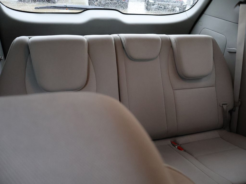 2015 Kia Sedona LX