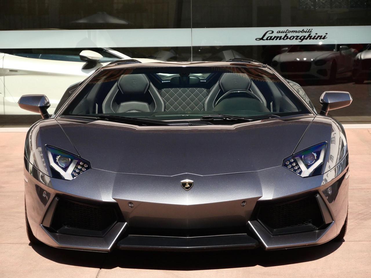 2015 Lamborghini Aventador Roadster LP700-4 LP700-4 Lawrence KS