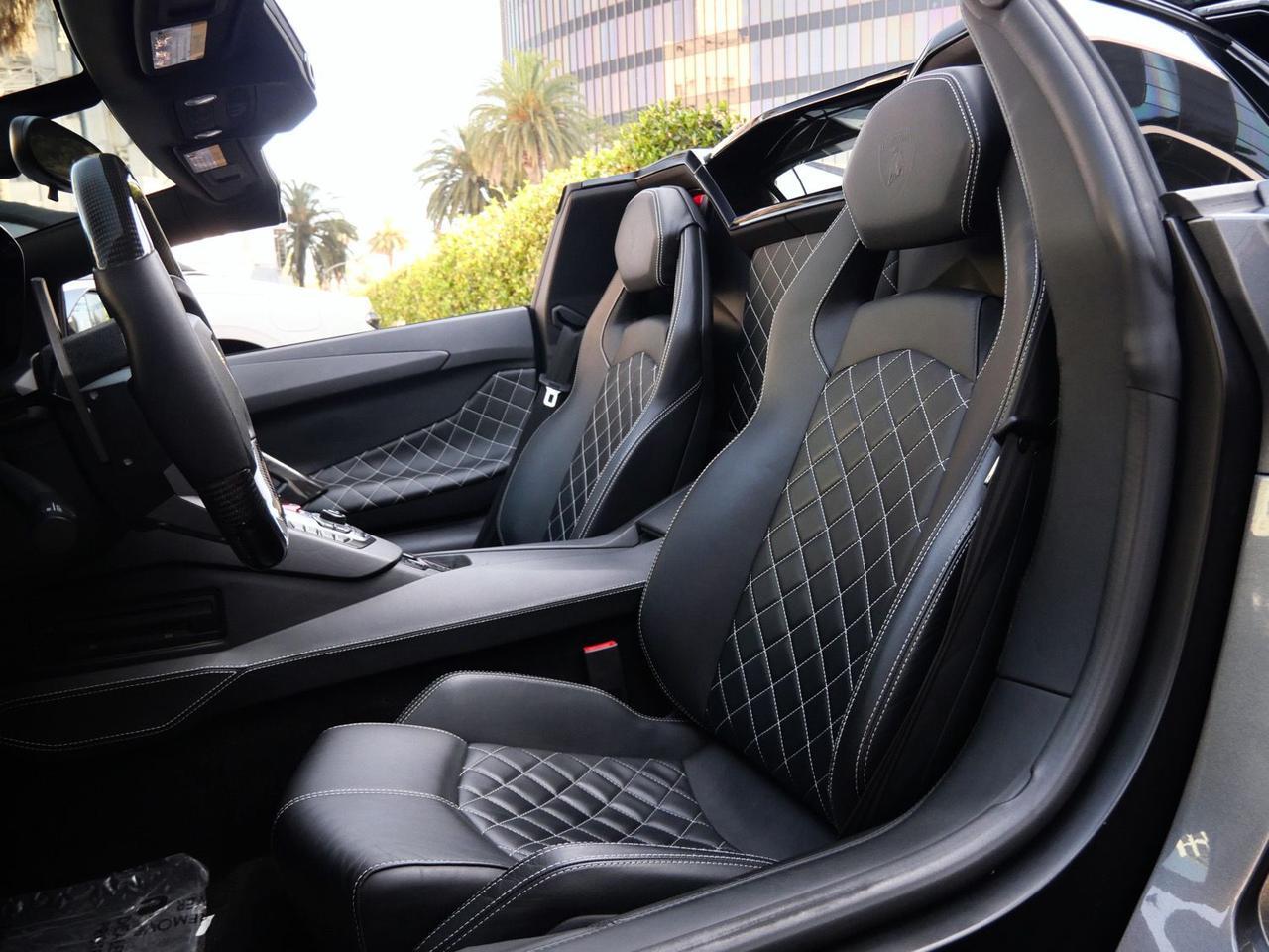 2015 Lamborghini Aventador Roadster LP700-4 LP700-4 Lawrence KS