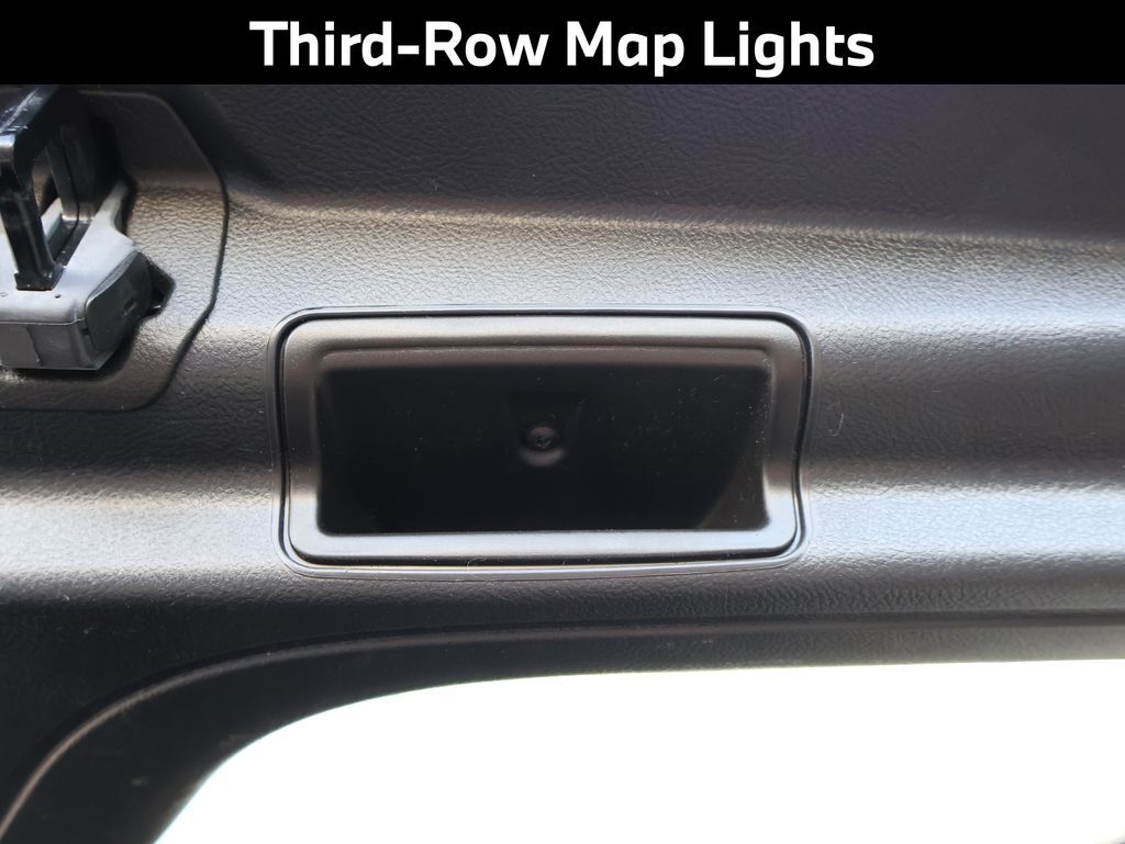 2015 Land Rover LR4 Base