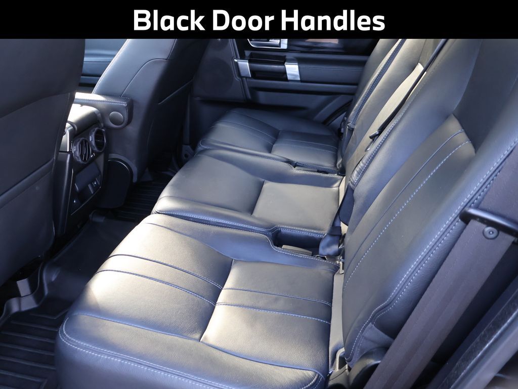 2015 Land Rover LR4 Base