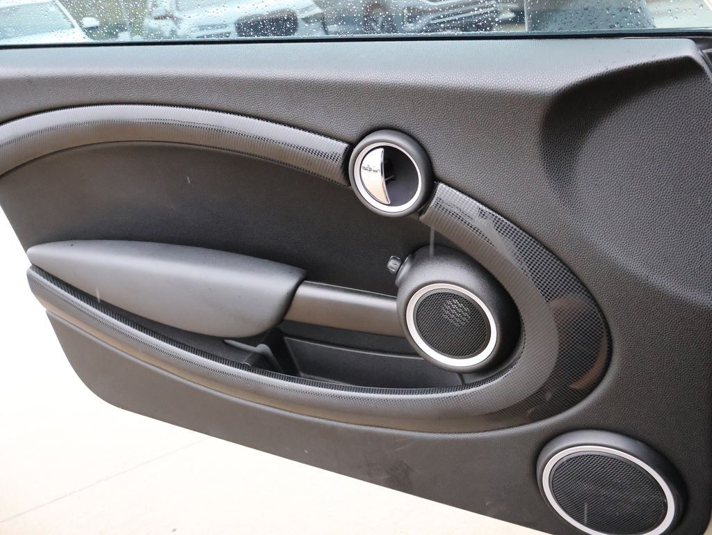 2015 MINI Cooper S Base