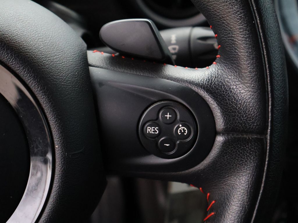 2015 MINI Cooper S Base