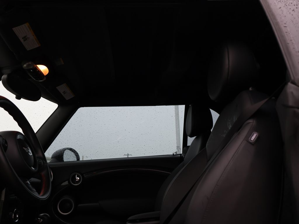 2015 MINI Cooper S Base