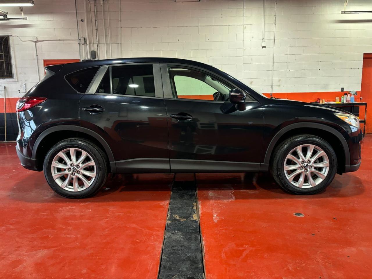 2015 Mazda CX-5 Grand Touring's photo