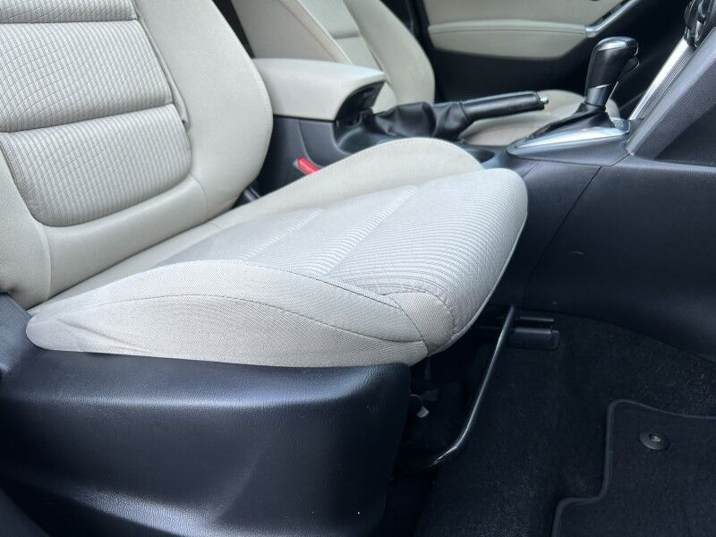 2015 Mazda CX-5 Touring - SUNROOF - BOSE STEREO Webster MA 2015 Mazda CX-5 Touring - SUNROOF - BOSE STEREO Webster MA