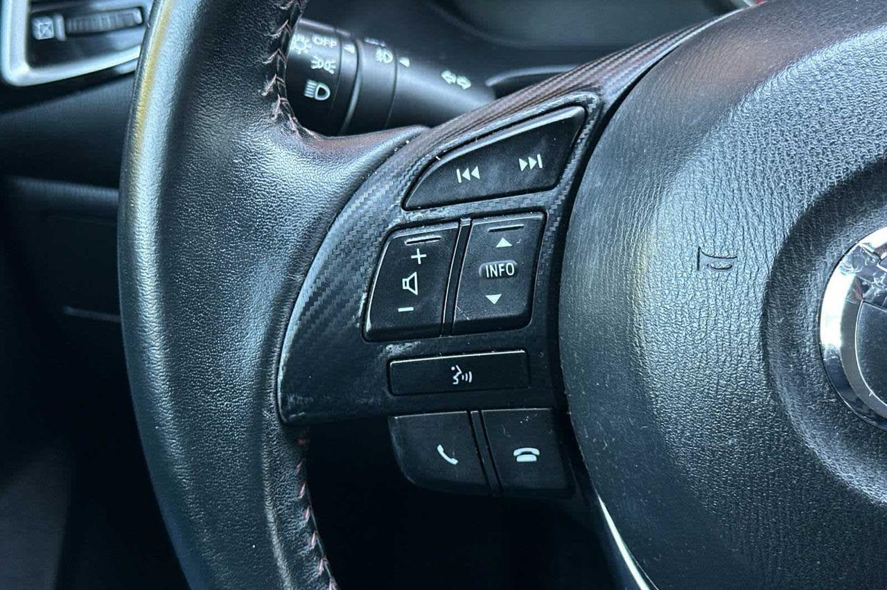 2015 Mazda MAZDA3 i Touring Roseville CA