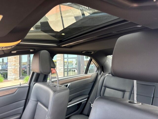 2015 Mercedes-Benz E-Class E 350 Sport Springfield IL 2015 Mercedes-Benz E-Class E 350 Sport Springfield IL