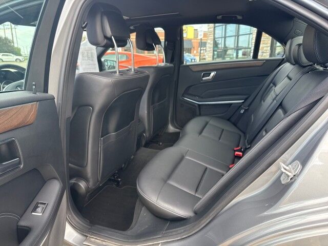 2015 Mercedes-Benz E-Class E 350 Sport Springfield IL 2015 Mercedes-Benz E-Class E 350 Sport Springfield IL