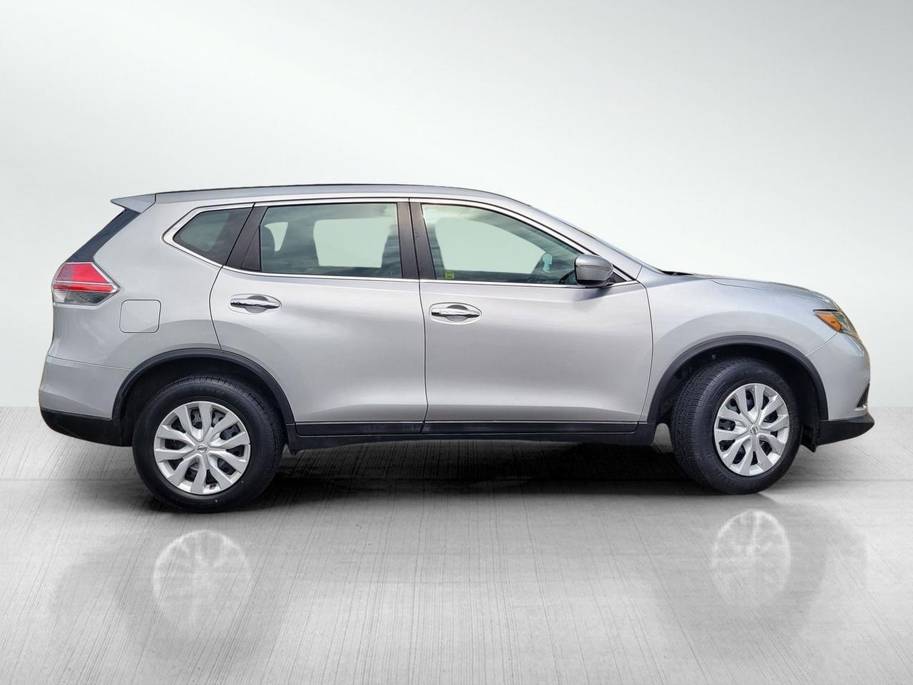 2015 NISSAN ROGUE S Roseville CA