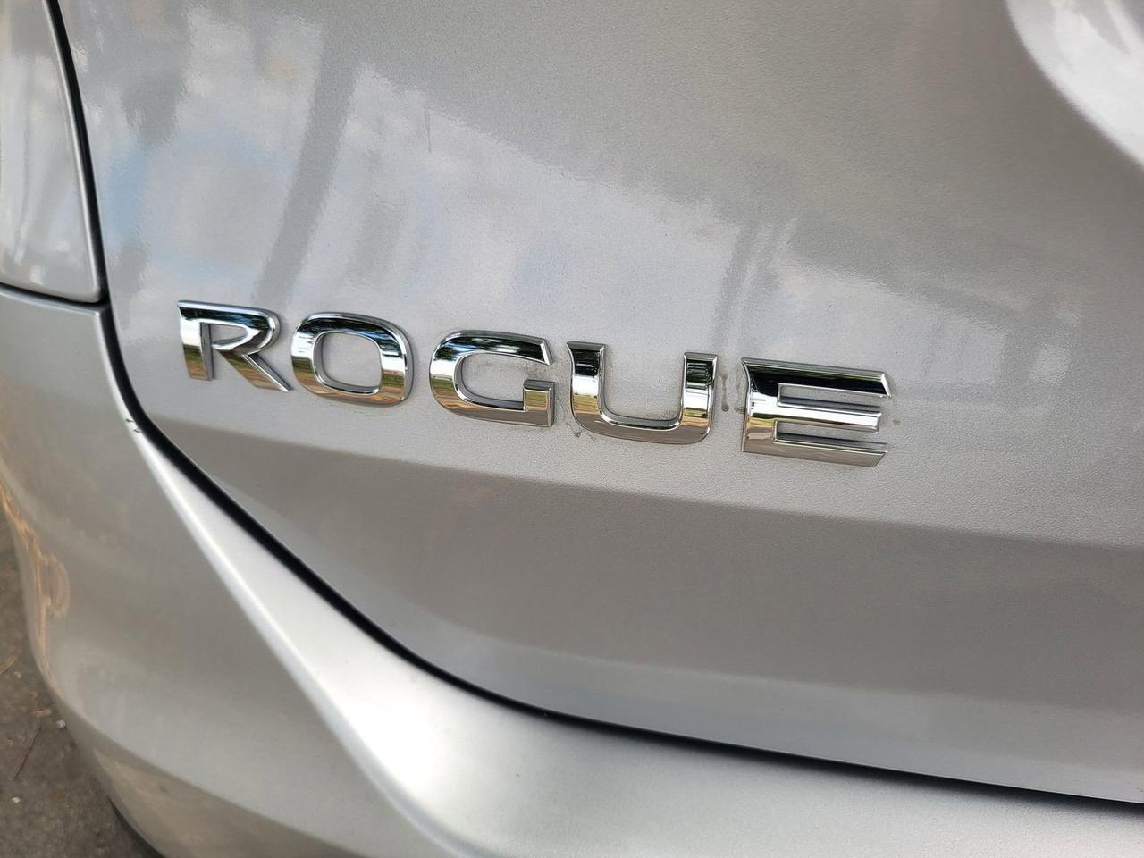 2015 NISSAN ROGUE S Roseville CA