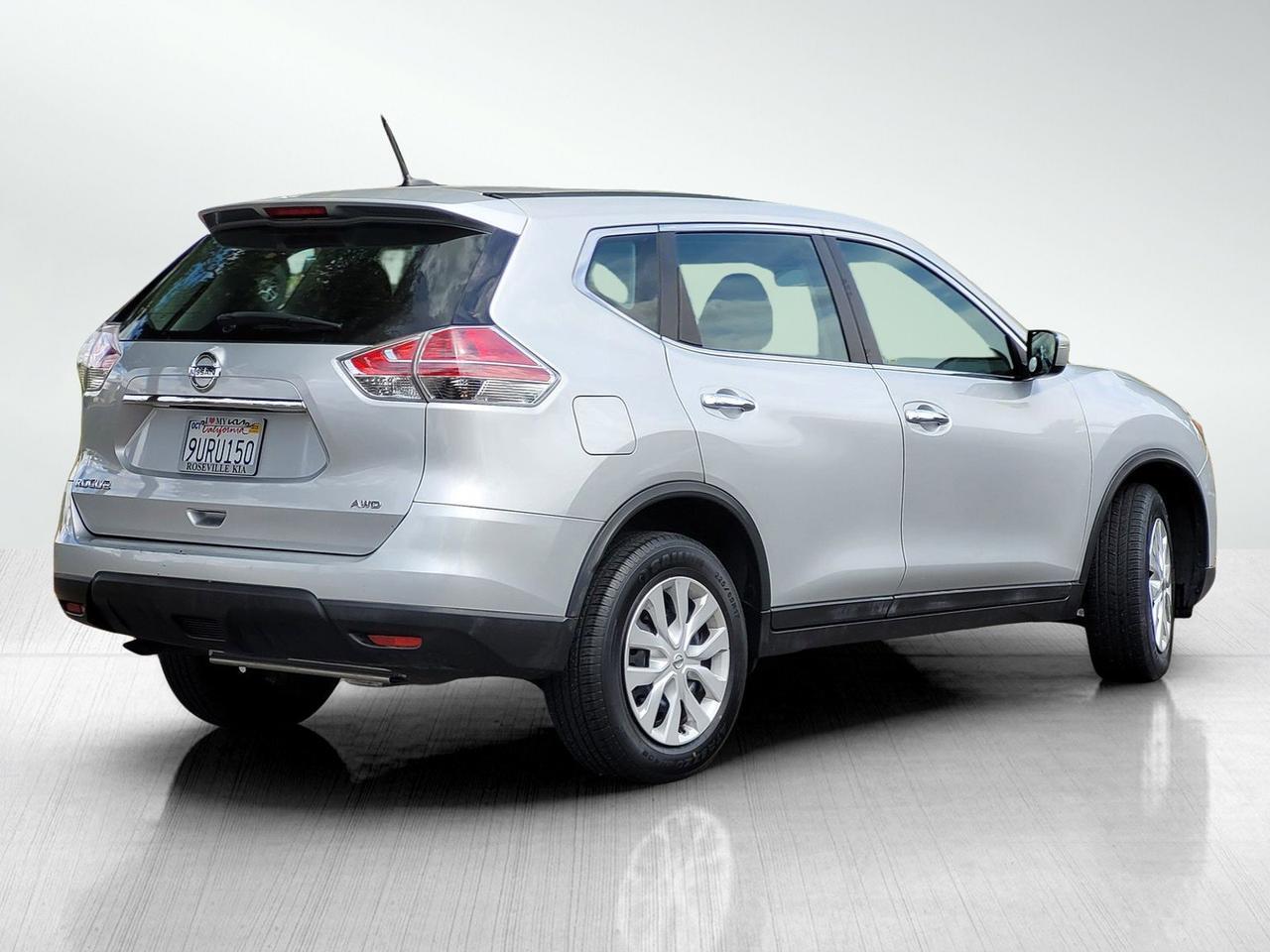 2015 NISSAN ROGUE S Roseville CA