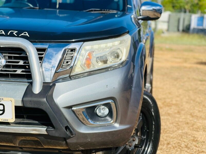 2015 Nissan NAVARA ST-X (2.3L Bi-Turbo Diesel) Vaitele 2015 Nissan NAVARA ST-X (2.3L Bi-Turbo Diesel) Vaitele