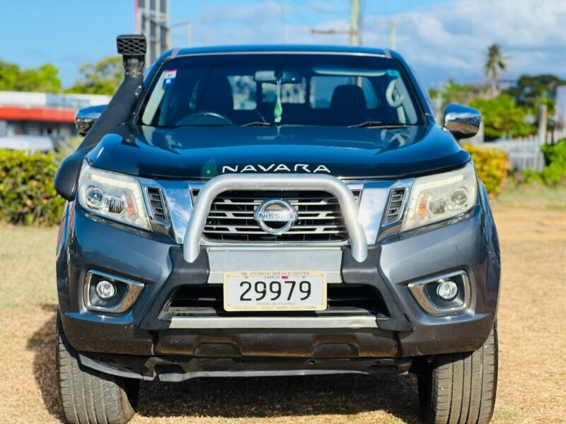 2015 Nissan NAVARA ST-X (2.3L Bi-Turbo Diesel) Vaitele 2015 Nissan NAVARA ST-X (2.3L Bi-Turbo Diesel) Vaitele