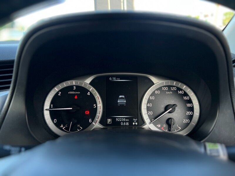 2015 Nissan NAVARA ST-X (2.3L Bi-Turbo Diesel) Vaitele 2015 Nissan NAVARA ST-X (2.3L Bi-Turbo Diesel) Vaitele