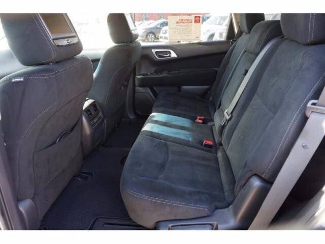 2015 Nissan Pathfinder SV Oshkosh WI