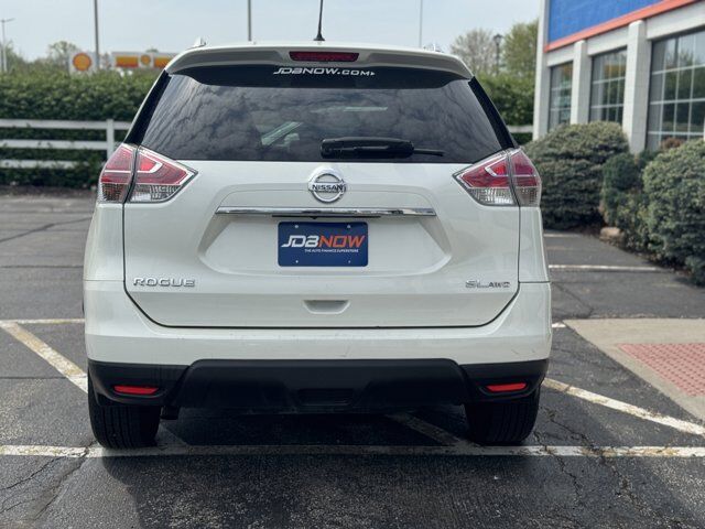 2015 Nissan Rogue