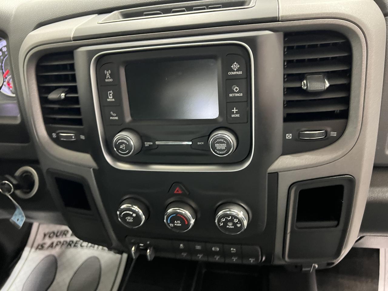 RAM2500 CREW CAB 4X424