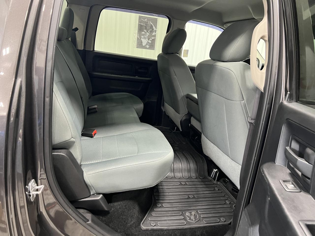 RAM2500 CREW CAB 4X422