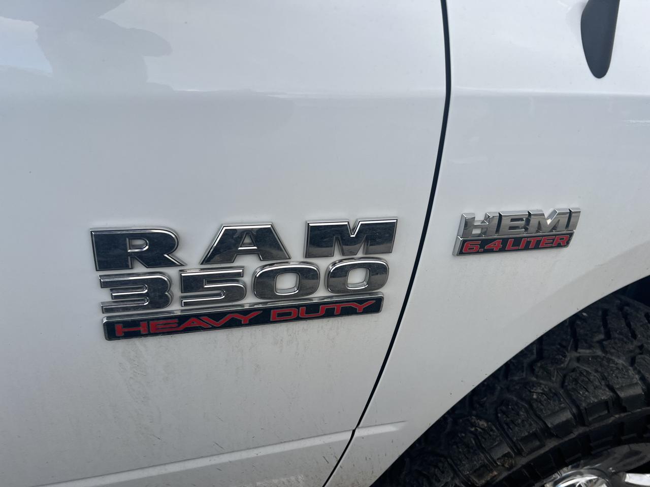 RAM2500 CREW CAB 4X414