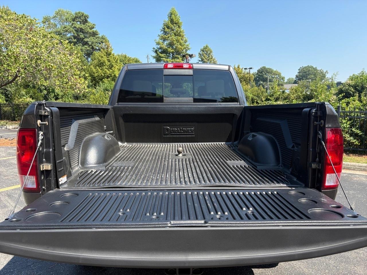 2015 Ram 2500 Big Horn, 5TH WHEEL/GOOSENECK TOW PACKAGE, BACKUP CAMERA, PARKING SENSORS, REMOTE START, HEATED STEERING WHEEL & SEATS, REAR POWER SLIDING WINDOW, APPLE CARPLAY/ANDROID AUTO, WIFI AVAILABLE, ONLY 53K MILES, JUST 1 OWNER, CLEAN CARFAX, THIS RAM IS REA Virginia Beach VA 2015 Ram 2500 Big Horn, 5TH WHEEL/GOOSENECK TOW PACKAGE, BACKUP CAMERA, PARKING SENSORS, REMOTE START, HEATED STEERING WHEEL & SEATS, REAR POWER SLIDING WINDOW, APPLE CARPLAY/ANDROID AUTO, WIFI AVAILABLE, ONLY 53K MILES, JUST 1 OWNER, CLEAN CARFAX, THIS RAM IS REA Virginia Beach VA