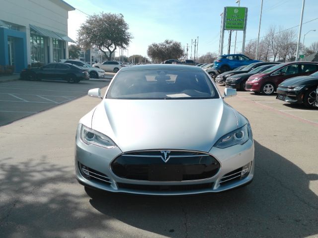 2015 Tesla Model S 85D 2015 Tesla Model S 85D