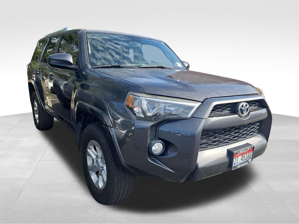 2015 Toyota 4Runner SR5 2015 Toyota 4Runner SR5