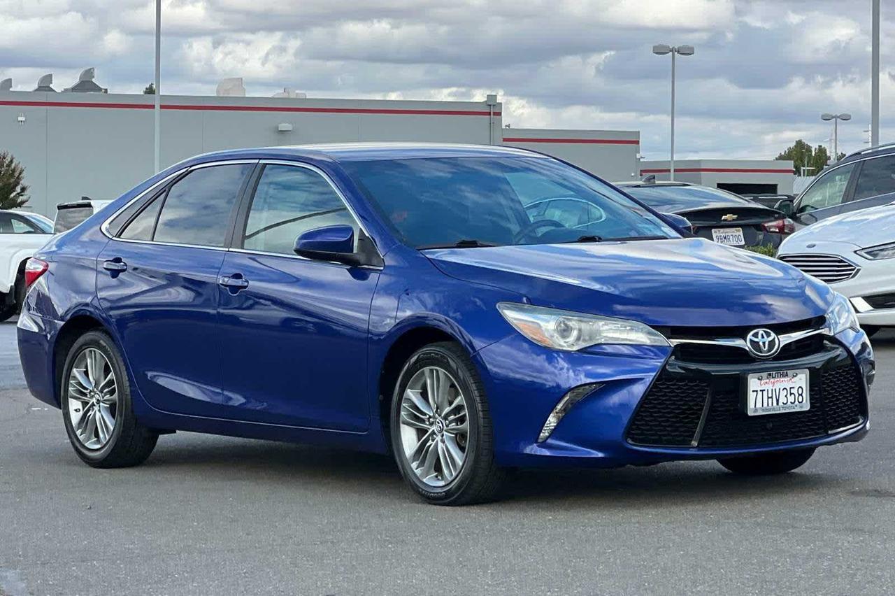 2015 Toyota Camry SE Roseville CA