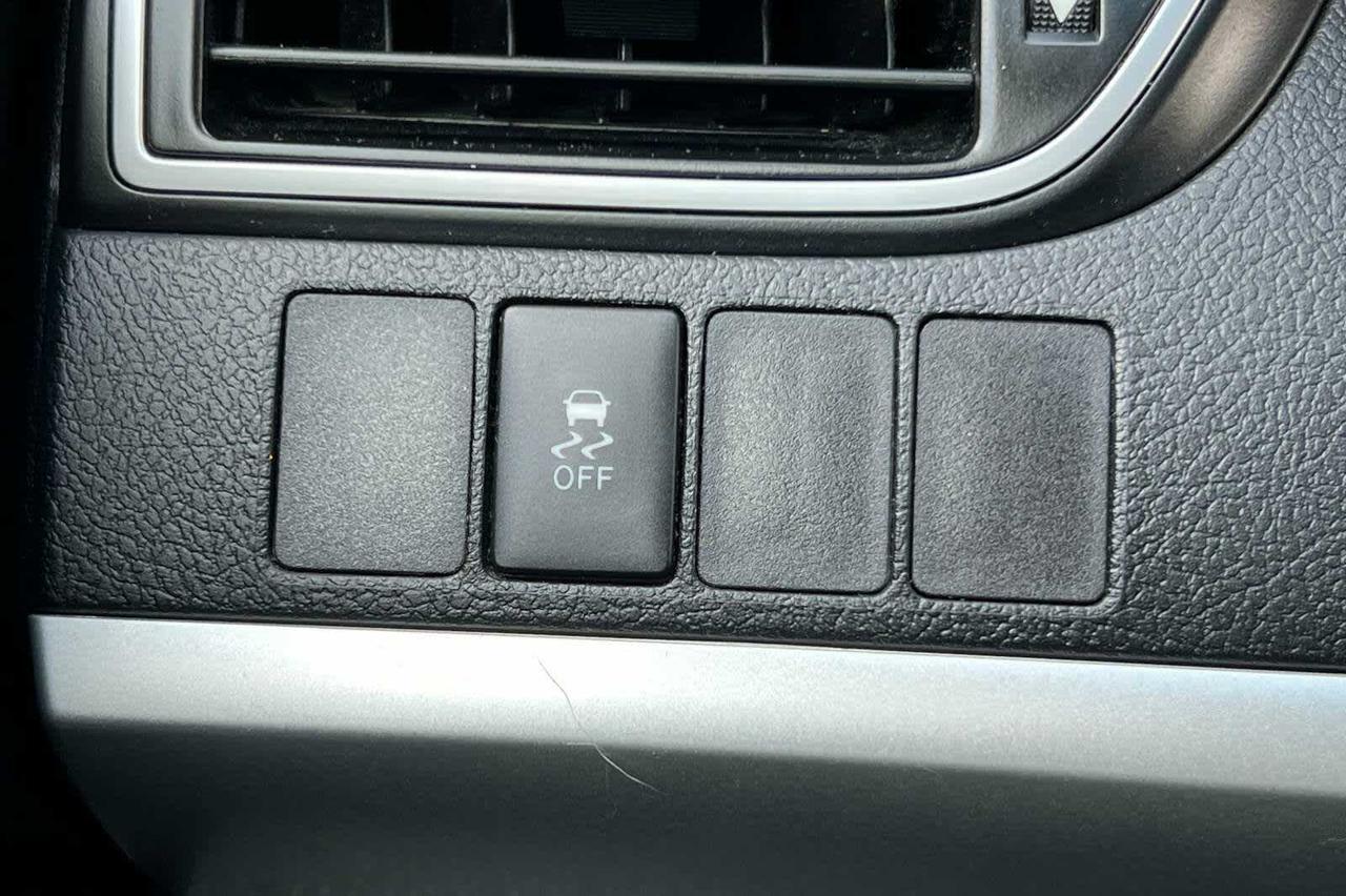 2015 Toyota Camry SE Roseville CA